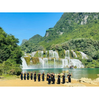 HÀ GIANG - CAO NGUYÊN ĐÁ - THÁC BẢN GIỐC - ĐỘNG NGƯỜM NGAO - PÁC BÓ - HỒ BA BỂ