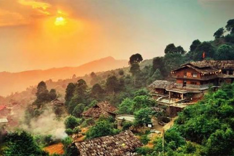 SUỐI GIÀNG – TUYỆT TÁC GIỮA MÂY NGÀN VÀ ĐIỆU HỒN SHAN TUYẾT VÙNG CAO